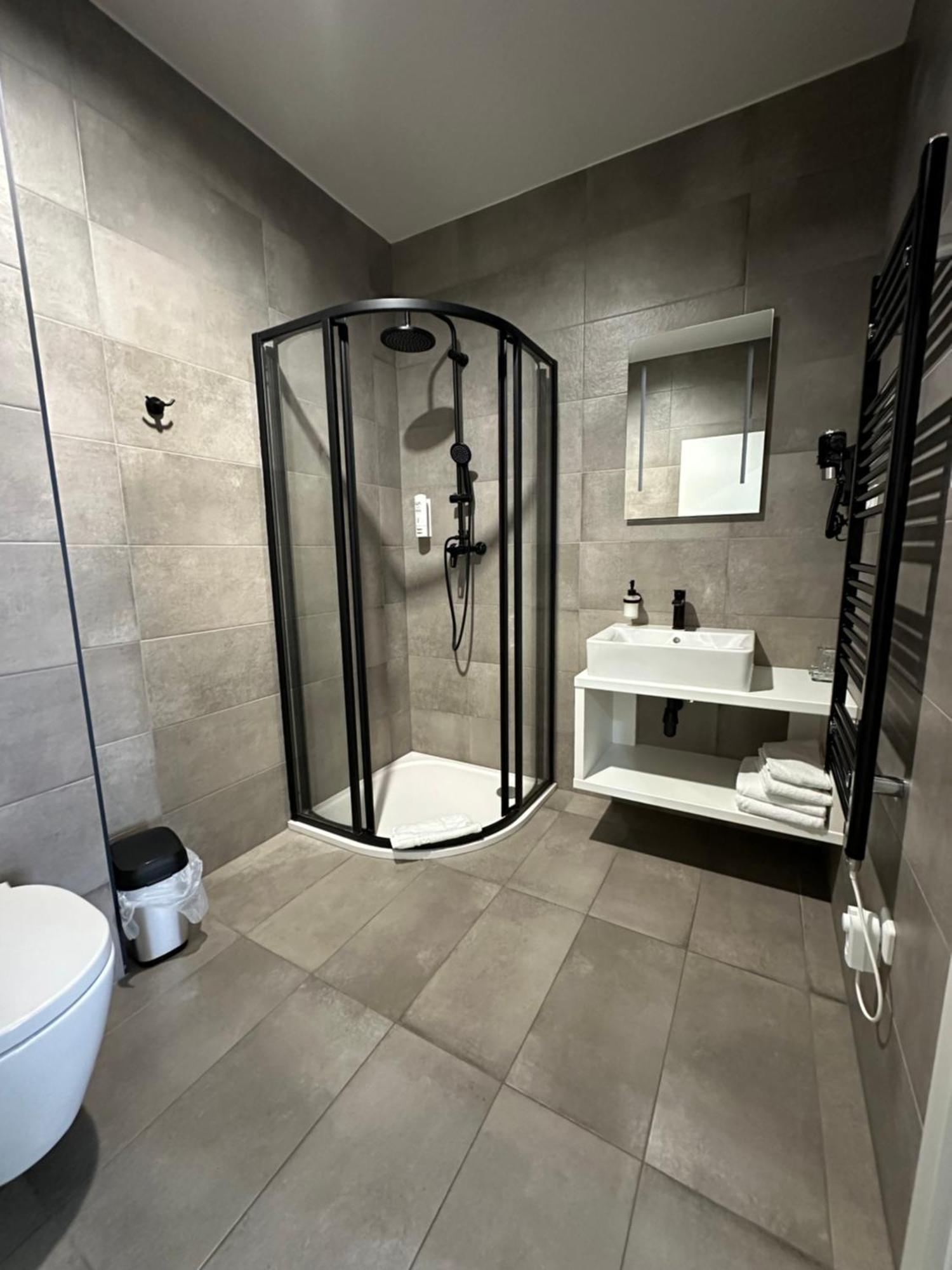 Hotel Kapitol Мост Екстер'єр фото